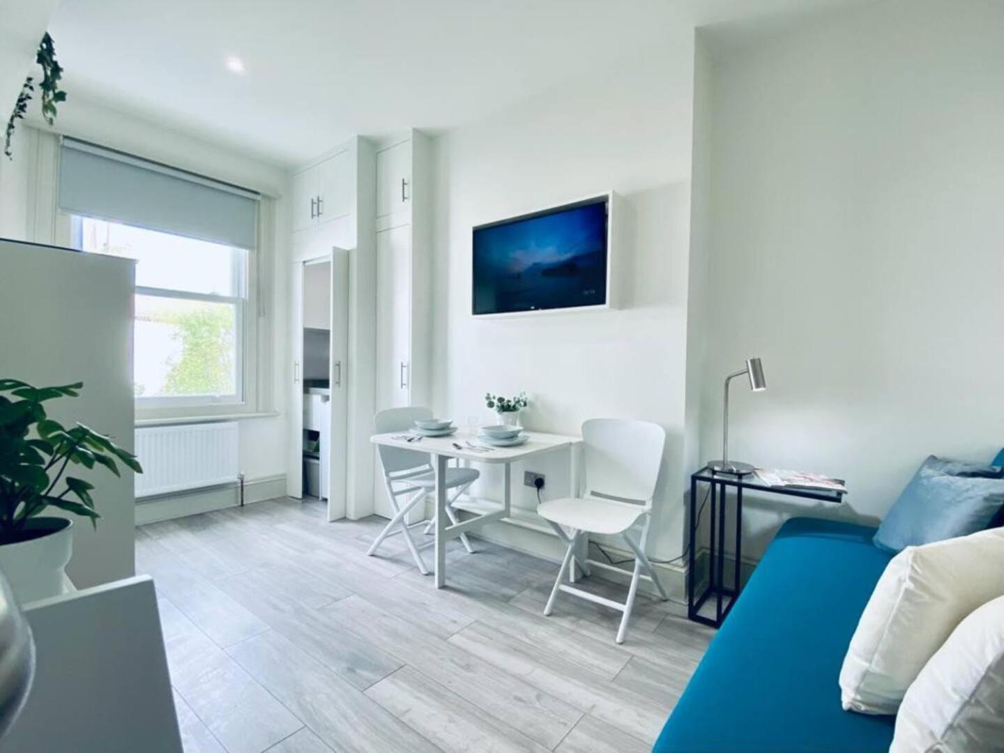 Apt 08 Beachside Beauty Central Studio Steps From Cafes Brighton Dış mekan fotoğraf